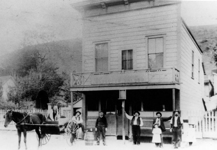 Schooner Saloon, Bolinas